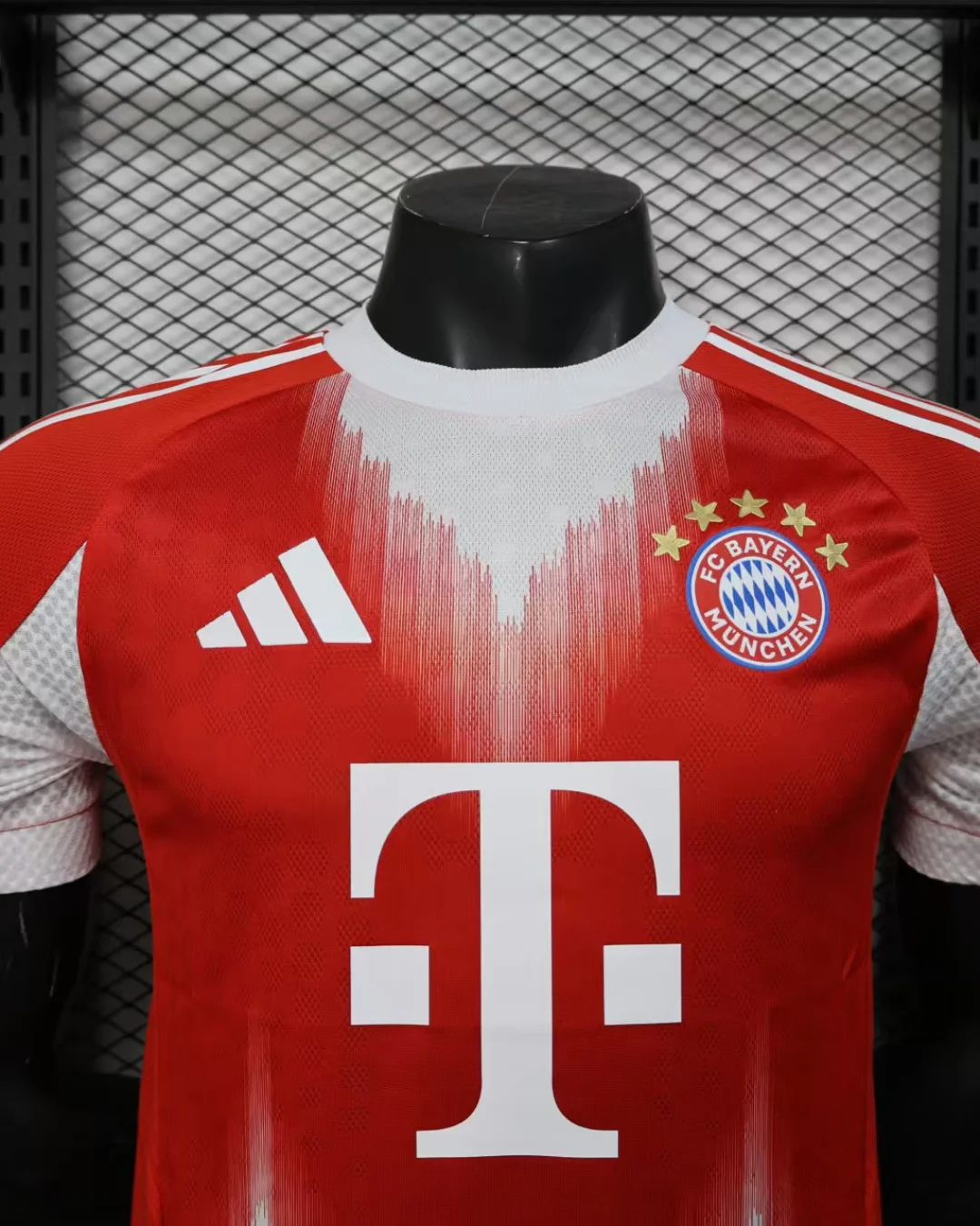 2025-26 Bayern Munich Home Jersey(Player Edition) - Image 3